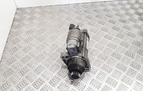 Volkswagen Tiguan Starter motor 02M911024S