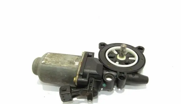 Volkswagen Caddy Front door window regulator motor 