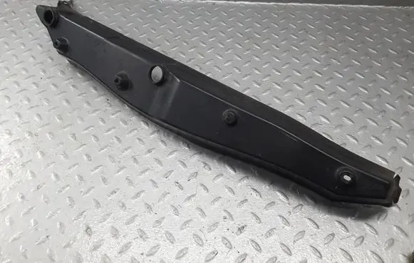 Mercedes-Benz S W222 Fender end trim A2228890125 2228890125