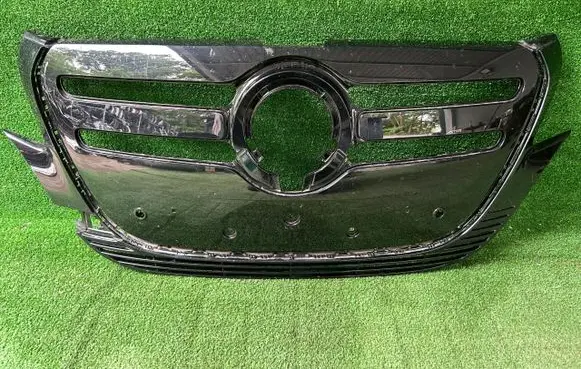 Mercedes-Benz V Class W447 Front grill