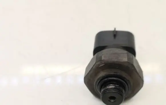 Air conditioning (A/C) pressure sensor