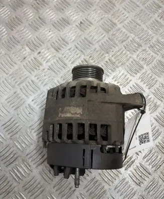 Opel Zafira B Generator/alternator 1022118660