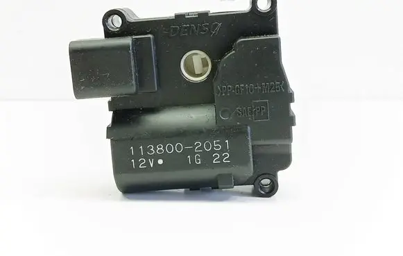 Toyota Avensis T250 Air flap motor/actuator 1138002051