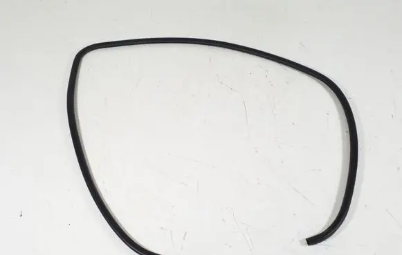 Lexus GS 250 350 300H 450H Front door rubber seal