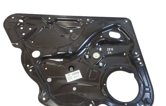 Rear window lifting mechanism without motor