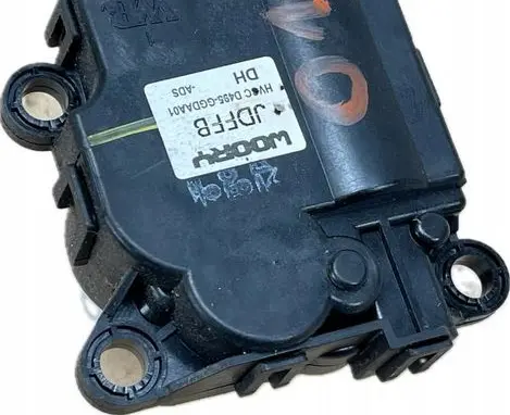 Hyundai Genesis Air flap motor/actuator D495GGDAA01