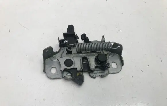 Mazda CX-60 Engine bonnet/hood lock/catch