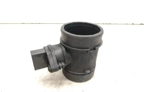 Audi A8 S8 D2 4D Mass air flow meter 0281002435