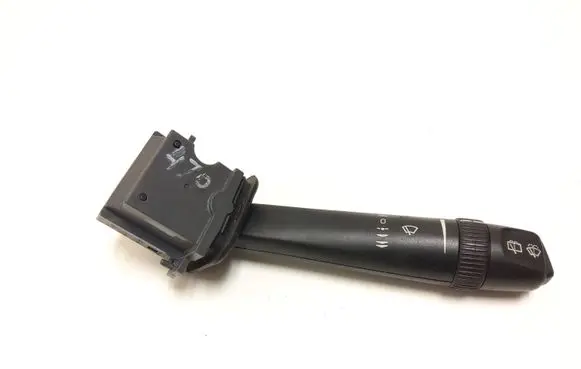 Volvo XC90 Wiper control stalk 30768100