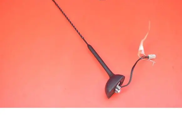 Nissan Qashqai Aerial GPS antenna