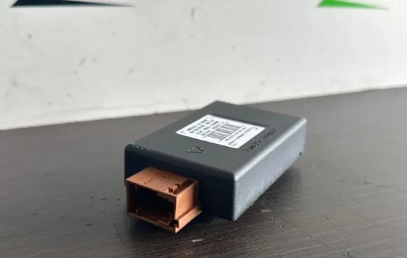 Peugeot 308 Alarm control unit/module 9673523380 55101670