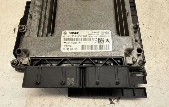 Peugeot 308 Engine control unit/module 9806460480 0281032456 9814182680
