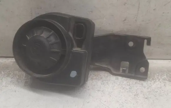 BMW 3 E46 Alarm system siren 8383152