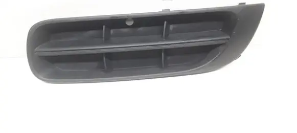 Skoda Praktik (5J8) Front bumper lower grill 5J0806367
