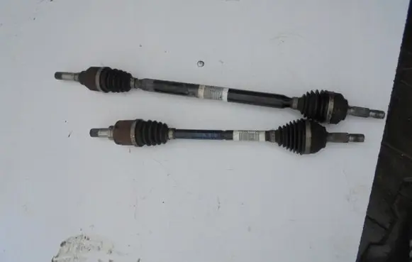 Citroen DS3 Front driveshaft