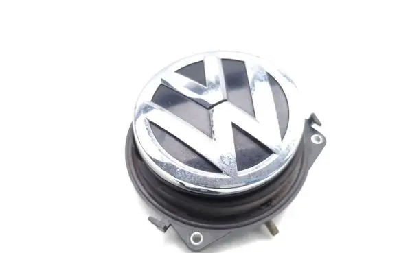 Volkswagen Golf Cross Tailgate/trunk/boot exterior handle 5G6827469F 5GE827469D