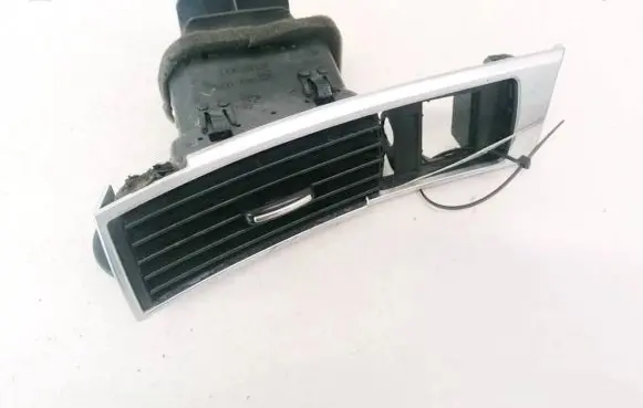 Audi A6 S6 C6 4F Dash center air vent grill 4F1820901D