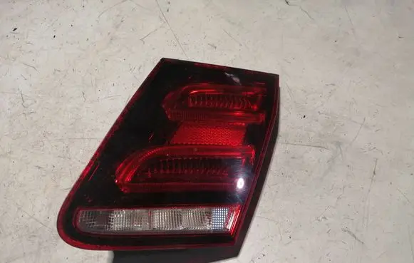 Mercedes-Benz E W212 Tailgate rear/tail lights
