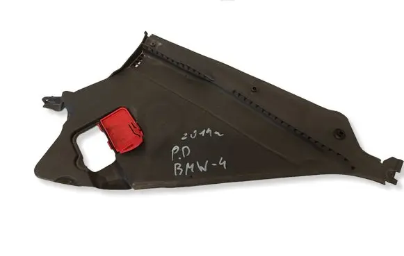 BMW 4 F36 Gran coupe Wiper trim 7265119