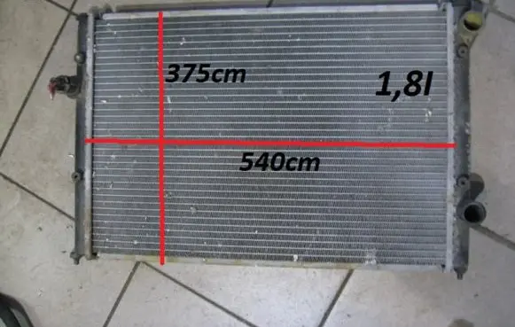 Volkswagen PASSAT B4 Coolant radiator F24A375P540