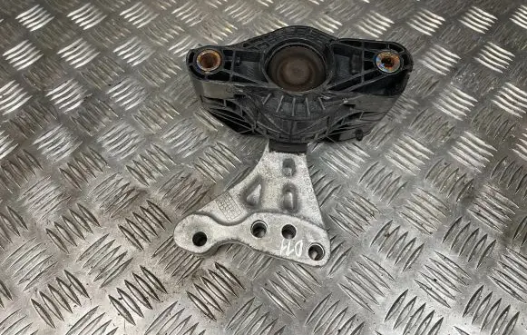 Citroen C3 Engine mount bracket 9676771080