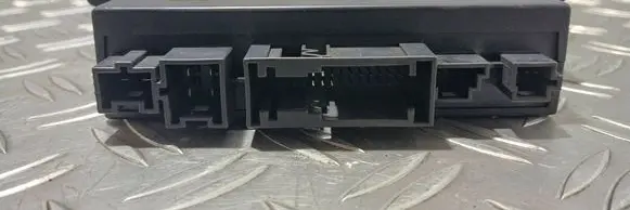 Mercedes-Benz E W211 Tailgate/trunk control unit/module A2118705626 5ZA00846903 150622405