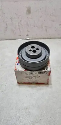 Audi 100 S4 C4 Timing belt tensioner 078109243K 09613