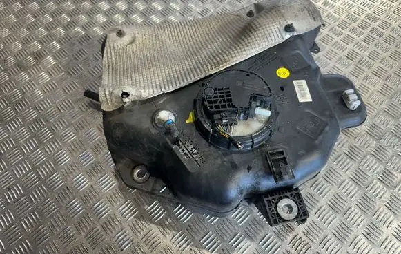 Audi Q5 SQ5 8R AdBlue liquid reservoir 8R0131877