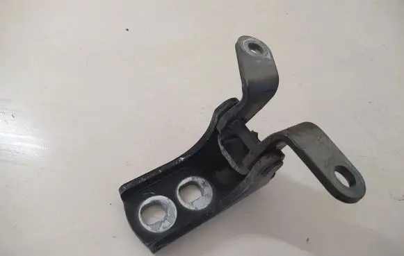 Opel Astra J Front door upper hinge