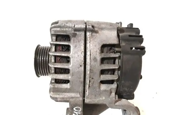 BMW 1 E81 E87 Generator/alternator