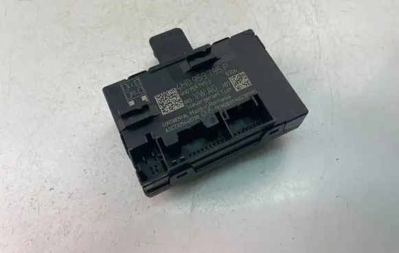Volkswagen Touareg II Other control units/modules 4H0959795P