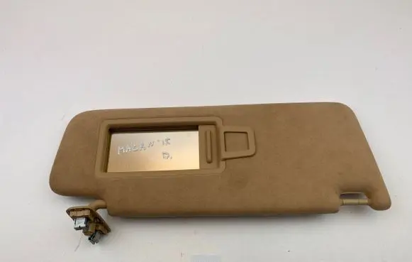 Porsche Macan (95B) Sun visor