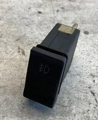 Fog light switch