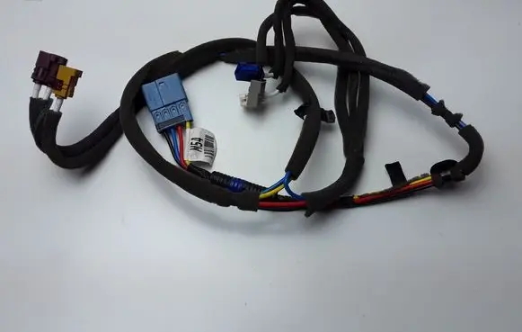 Hyundai Kona I Panel wiring 96220J9041