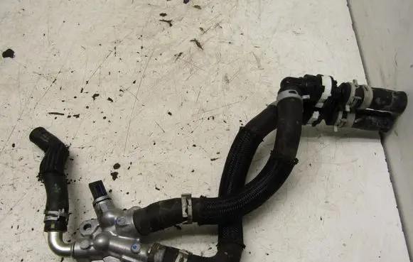 Toyota C-HR I Thermostat housing 4567