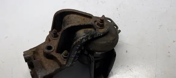 KIA Sportage Engine mount vacuum valve 21810D7000