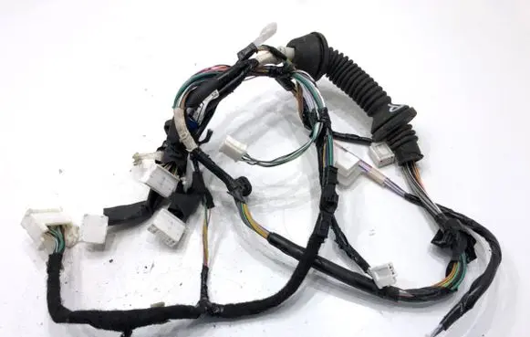 Toyota Auris E180 Front door wiring loom 