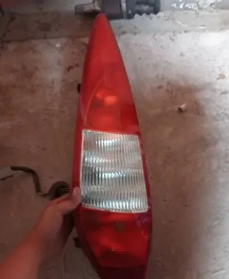 Ford Mondeo Mk III Rear/tail lights 1S7113405