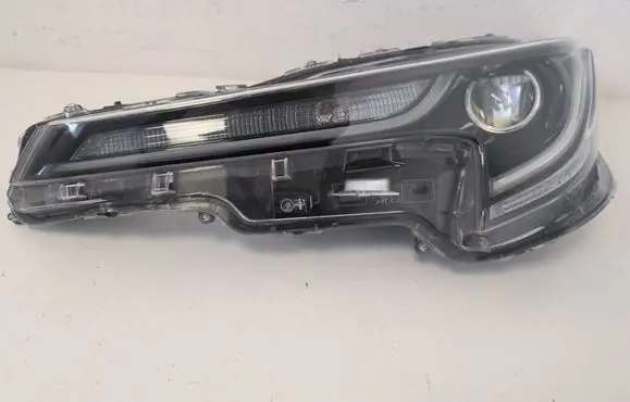 Toyota Corolla E210 E21 Headlight/headlamp 8115002S70 90154014