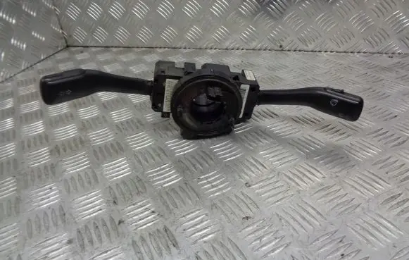 Volkswagen Golf IV Headlight wiper switch 8L0953513G