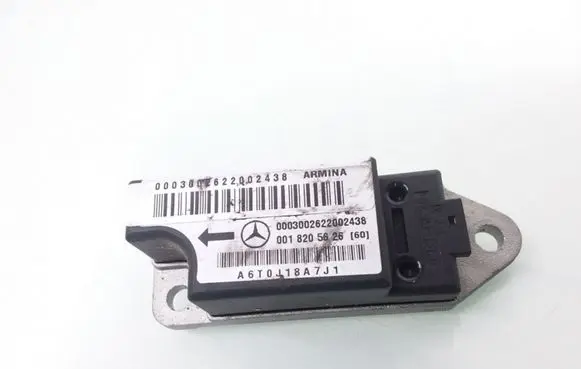 Mercedes-Benz E W210 Airbag deployment crash/impact sensor 0018205626