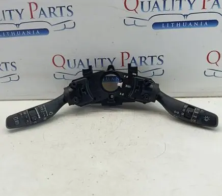 Hyundai Tucson TL Wiper turn signal indicator stalk/switch 93403D3950