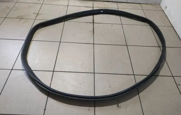 Mercedes-Benz S W222 Rear door rubber seal (on body) A2227500300