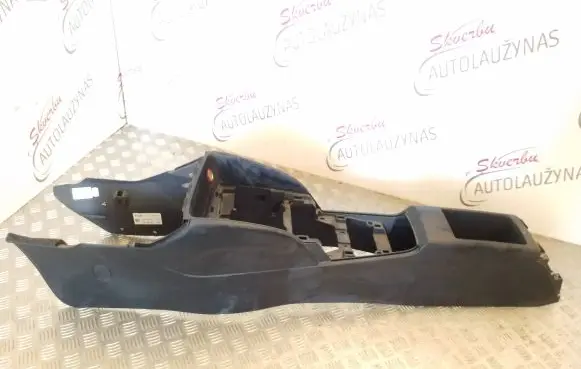 Audi A3 S3 8V Center console 8V1863241