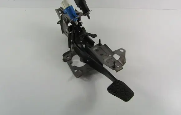 Ford Fiesta Brake pedal 