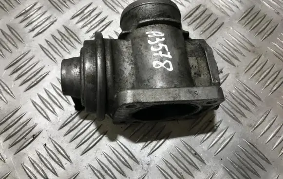 BMW 5 E39 EGR valve 11712246145 11.71-2246145