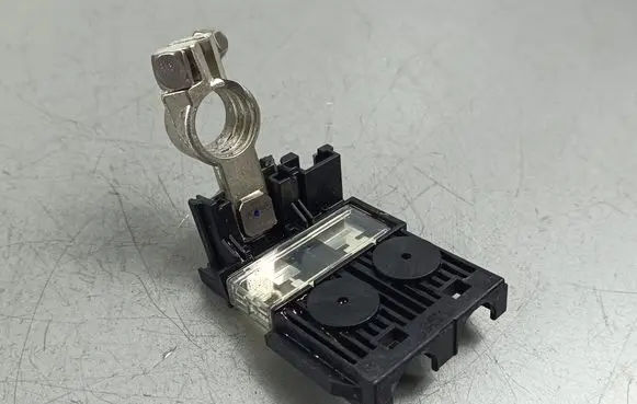 MG HS Positive wiring loom 24061504
