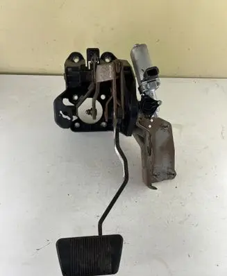 Chrysler Grand Voyager V Brake pedal P04721199AD