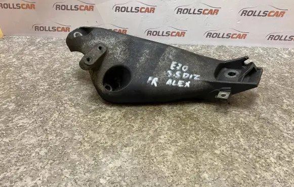 BMW X5 E70 Engine mounting bracket 2211678748901 67871110