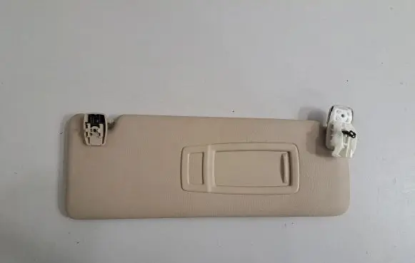 BMW 3 F30 F35 F31 Sun visor 7349348